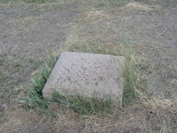 Warra cemetery, Wambo Shire  | 