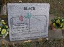 
Raymond Wallace BLACK
b:  9 Apr 1928
d: 20 5 1999
Woodhill cemetery (Veresdale), Beaudesert shire

