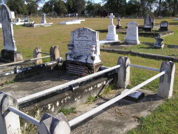 Woodhill cemetery (Veresdale), Beaudesert shire  |   | 
