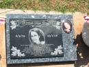Rachelle Ruth (Shelly) GREEN,
8-5-79 - 25-1-08,
daughter sister aunt;
Yarraman cemetery, Toowoomba Regional Council